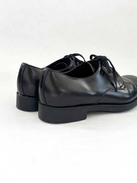 Prada mens black leather derby oxfords brogues laceup shoes 2EE212 42.5 US 9 9.5